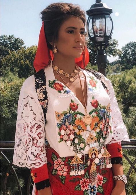 Albanian traditional clothing from Rugova Albanian Traditional Clothing, Albanian Traditional, Albanian Clothing, Albanian Culture, Clothing Studio, National Clothes, Folk Clothing, Folk Costume, Traditional Clothing