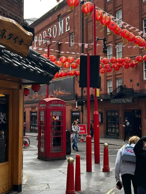 London Chinatown Aesthetic, China Town London Aesthetic, China Town London, London Pics, Chinatown London, London Vibes, London Dreams, China Town, London Summer