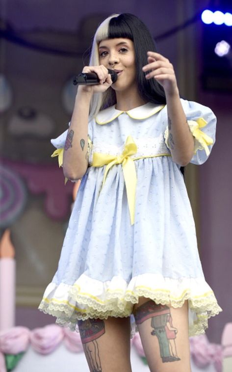 Crybabycore Outfits Melanie, Crybabycore Aesthetic Outfit, Crybabycore Outfits, Melanie Martinez Concert Outfit Ideas, Crybabycore Aesthetic, Melanie Martinez K 12 Outfit, Melanie Martinez Aesthetic Outfits, Melody Martinez, Melanie Martinez Outfit Ideas