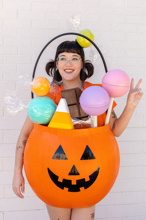 Zombie Food Costume, Homemade Candy Costumes, New Costume Ideas, Creative Adult Halloween Costumes Diy, The Best Costumes For Halloween, Ice Cream Truck Driver Costume, Diy Jack O Lantern Costume, Picnic Halloween Costume, Diy Girl Costumes Halloween