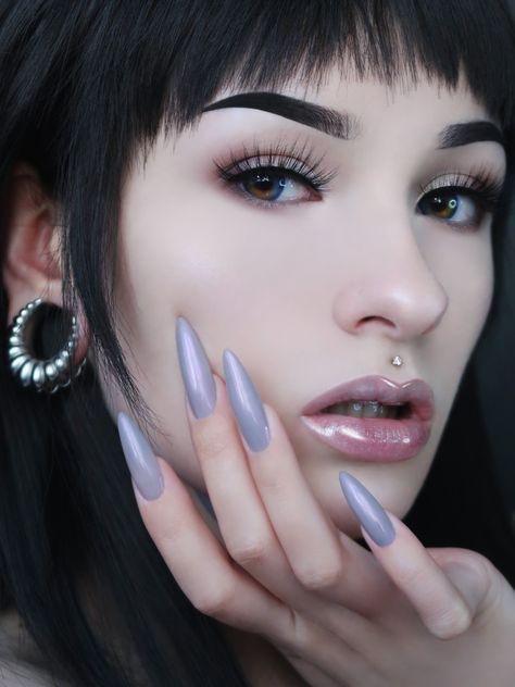 earplugs #askemblastore #lumeye #aprilsale #lorenatinodi #elegant #glitter #askemblastore #medusapiercing #blueeyes #gothdoll #easter #heterochromia #glittermakeup #april #medusa #alternativegirl #longnails #flashsale #mua #glittereyeshadow #makeupoftheday #fyp #foryou #plugsporn #springsale Medusa Jewelry Piercing, Piercing Medusa, Medusa Piercing Jewelry, Tragus Daith, Polished Nails, Creative Fashion Photography, Medusa Piercing, Colored Contact Lenses, Facial Piercings