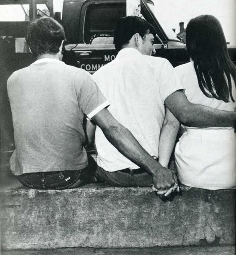 LIFE Magazine Kellan Kyle, Love Triangle, Book Boyfriends, Secret Love, Life Magazine, Funny Photos, Inspire Me, Vintage Photos, Holding Hands