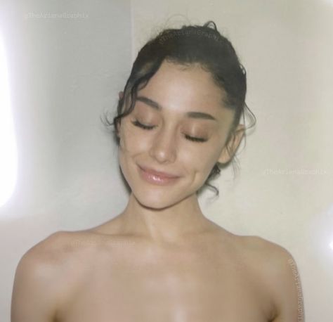 Ariana Grande Front Face, Ariana Grande Front Profile, Ariana Grande Nose, Bare Face, 2023 Vision, Drawing Inspo, Bare Shoulders, Story Ideas, Ariana Grande