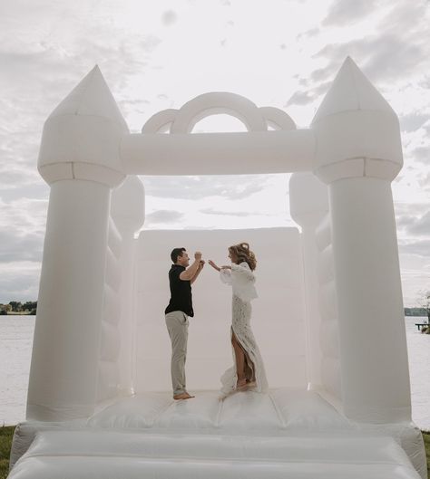 PRICES MAY VARY. BRING SOME FUN TO YOUR SPECIAL DAY - This wedding bounce house is a solid option not only to have fun, but to make a statement. Weddings are momentous occasions, and a white wedding bounce house has the potential to make them even more memorable. These units are wonderful for photoshoots with the bridal party, as well as for entertaining toddlers at the reception. Close supervision is required because the bouncing area is not fully enclosed. DURABLE MATERIAL: All of our bouncy h Wedding Jumpy House, Bounce House For Adults, Wedding Bounce House, White Bouncy Castle, Party Bounce House, Entertaining Toddlers, Bridal Era, Entertaining Kids, House Castle