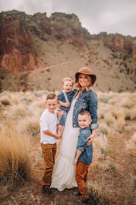 Mom & me session at Smith Rock State Park in Terrebonne, OR. Stylish hat, jean, blue brown white tones family outfit guide, Oregon photography, family session, #familyphotography Family Photoshoot Outfits Earthy Tones, Causal Family Pictures Outfits, Jean Jacket Photoshoot Ideas Family, Off White Family Picture Outfits, Blue Sage Clay Neutrals Family Photos, Family Photo Jean Outfits, Denim Outfit Family Photoshoot, Jean Dress Family Pictures, Jean Jacket Family Photos