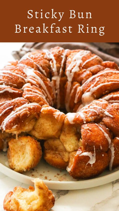 Sticky Bun Breakfast Ring, Breakfast Ring, Honey Buzzard, Sticky Bun, Sticky Buns Recipes, Breakfast Enchiladas, Meals Of The Day, Breakfast Bagel, Classic Breakfast