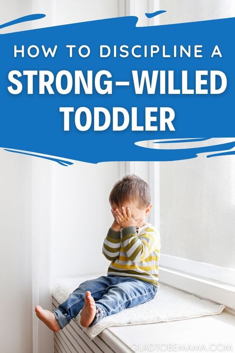 As your child ages, you may find that they often test the boundaries. This new phase of toddlerhood leaves many parents wondering how to discipline a strong-willed toddler. In this article, you'll find the best tips for how to discipline a 1-year-old toddler. Even though these tips are aimed at 1-year-olds, these are great suggestions for disciplining toddlers of any age. | Motherhood | How to Discipline Toddlers | Parenting Tips | Toddler Care Tips | Disciplining Toddlers | Mom Tips How To Discipline A Toddler, How To Discipline A Strong Willed Child, Disciplining Toddlers, Discipline Toddler, Hyperactive Kids, Teaching Discipline, Easy Toddler Activities, Parenting Discipline, Parenting Boys