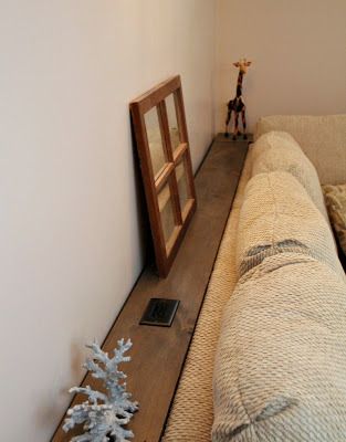 credit: Turtles and Tails [http://turtlesandtails.blogspot.com/2013/03/diy-sofa-table.html] In Out, Behind Couch, Handy Man, Diy Sofa Table, Diy Sofa, Sofa Tables, Small Home, Sofa Table, Wood Working