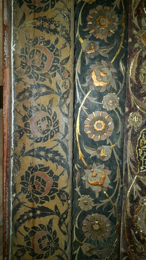 Beam Paneling Ideas, Medieval Wall Painting, Goth Cottage, Ceiling Art, Painted Ceiling, Wood Ceilings, Folk Art Painting, Painted Wood, Ceiling Design