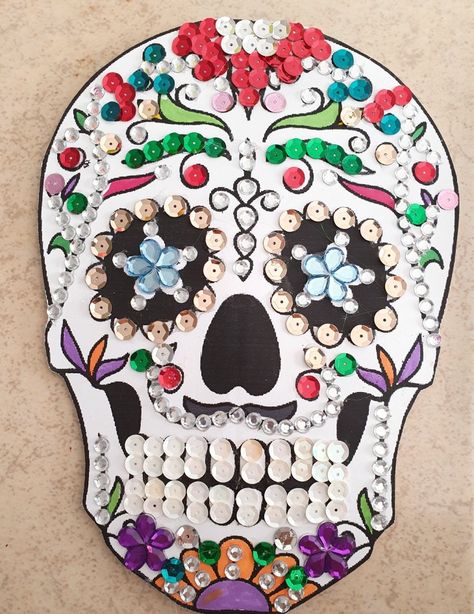 Decoración Lentejuelas Sugar Skull Design, Swim Meet, Trunk Or Treat, Skull Art, Dia De Muertos, Sugar Skull, Sonic, Bullet Journal, Tablet