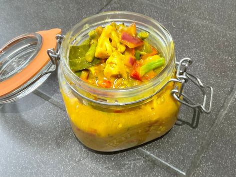 Picalilly Recipes Easy, Piccalilli Recipe Homemade, Homemade Picallili, Picallili Recipe, Picallili Relish, Piccadilly Recipe, Piccalilli Recipes, Pickled Northern Pike Recipe, Lemon Achar Lime Pickles