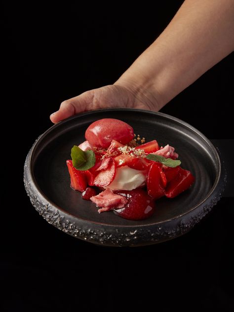 Strawberries with cultured cream, elderflower and brown butter sable by Laura Petersen Strawberry Plated Desserts, Sable Recipe, Staff Canteen, Fruity Dessert, Chef Jobs, Fine Dining Desserts, Plated Dessert, Dessert Aux Fruits, Dessert Plating