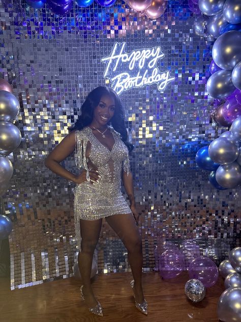 Black women custom birthday dress disco party 70s glam Alien Superstar Party, Alien Superstar Outfit, Alien Superstar, Superstar Outfit, All White Party Outfits, White Party Outfit, All White Party, Tea Party Birthday, Disco Party