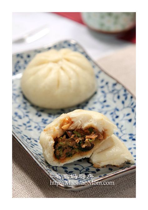 菜肉包子F2 【Steamed Buns】  Bao Zi Breakfast Asian, Asian Brunch, Bao Zi, Asian Buns, Egg Tofu, Asian Breakfast, Dim Sum Recipes, Wontons, Food Asian