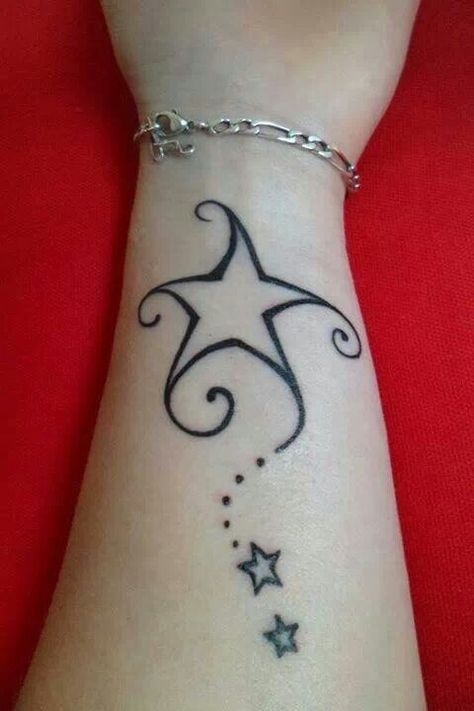 Cute Henna Designs, Cute Henna Tattoos, Henna Style Tattoos, Small Henna, Henna Inspired Tattoos, Cute Henna, Tato Henna, Funky Tattoos, Pretty Hand Tattoos