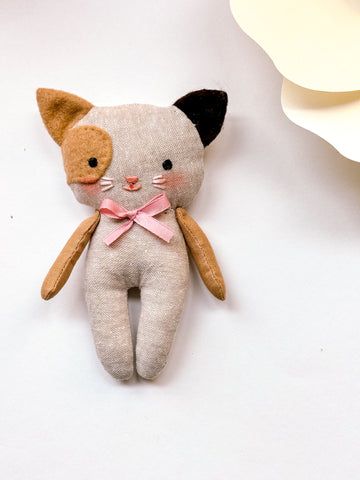 Free Cat doll pattern Sewn Cat Pattern, Simple Cat Sewing Pattern, Cat Doll Pattern Free, Easy Stuffed Animals To Sew Free Pattern, Cat Sewing Pattern Free, Cat Pattern Sewing, Stuffed Cat Pattern, Cat Doll Sewing Pattern, Cat Doll Pattern