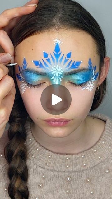 Ice Princess Makeup For Kids, Ice Princess Face Paint, Face Paint Princess, Face Painting Frozen, Face Painting Princess, Girl Face Paint, Face Painting With Stencils, Girls Face Painting Ideas, Elsa Face Paint Easy