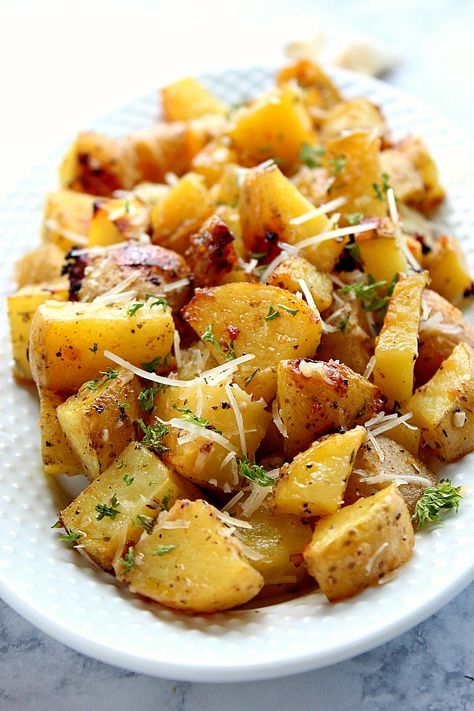 Ranch Roasted Potatoes, Garlic Ranch, Ranch Potatoes, Potato Dinner, Roasted Potato Recipes, Roasted Vegetable Recipes, Potato Recipes Side Dishes, Potato Side Dishes, Ranch Seasoning