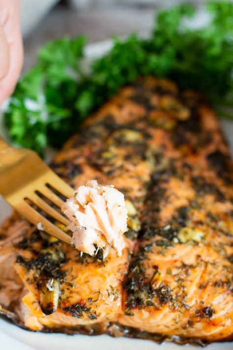 This is the best ever salmon marinade! It calls for just a few ingredients and it's perfect for baked or grilled salmon. This healthy marinade is flavored with lemon and herbs and is so easy to make! #salmonmarinade #salmonrecipe #mediterraneanrecipes #mediterraneandiet Best Salmon Marinade, Salmon Marinade Recipes, Healthy Marinades, Baked Salmon Lemon, Mediterranean Salmon, Best Salmon, Salmon Marinade, Marinated Salmon, Salmon Dinner