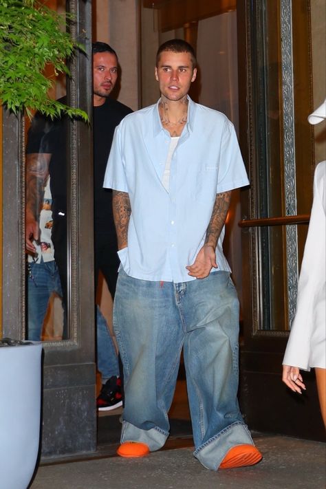 Justin Bieber Concert, Justin Bieber Outfits, Celebrity Inspired Outfits, Justin Bieber Style, I Love Justin Bieber, Baggy Style, Mens Fashion Week, Stylish Mens Outfits, Fashion Night