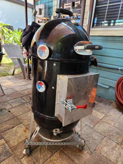 Fans of the Weber Smokey Mountain Smoker Weber Smokey Mountain, Smokey Mountain, Bbq Pit, Grilling, Fan