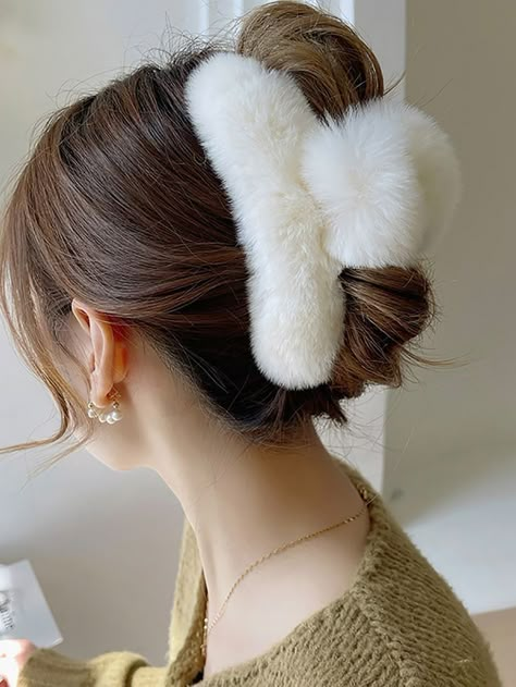 Winter Accessories Jewelry, Cute Hair Claw, White Hair Clip, Cheap Hair Accessories, Headband Winter, Hair Tie Accessories, Hair Accessories Collection, Hair Accessories Clips, Hair Claws