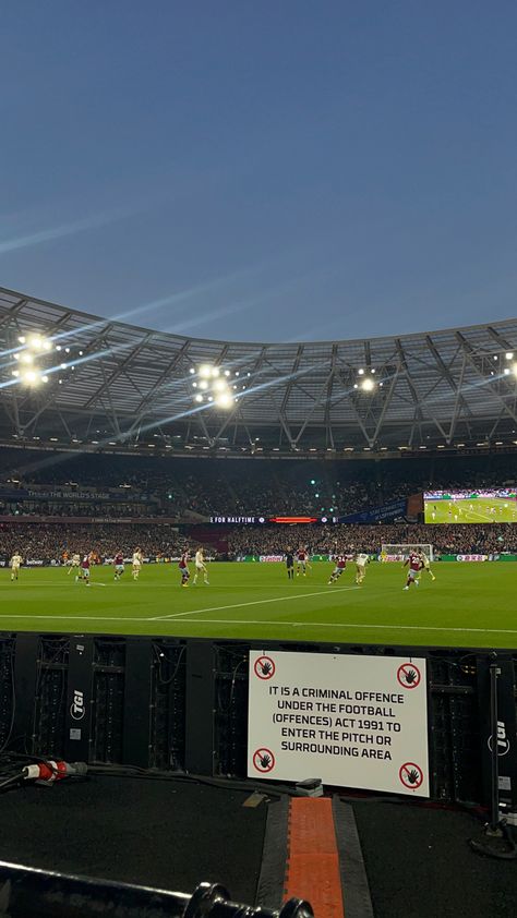 London Stadium West Ham, West Ham Stadium, West Ham Aesthetic, Stadium Wallpaper, Football Aesthetic, London Stadium, Soccer Stadium, London Trip, Europe Trip