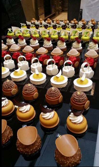 Chestnut Desserts, Patisserie Fine, Dessert Presentation, Individual Cakes, French Pastry, Gourmet Desserts, Pastry Desserts, Fancy Desserts, Dessert Buffet