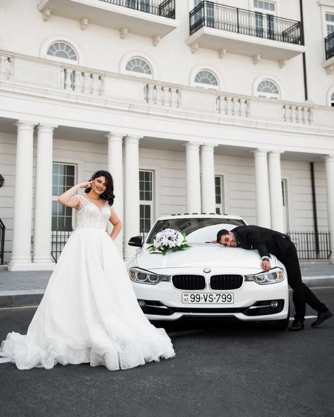 Wedding, couple, love, bmw, car Wedding Photos With Car, Bmw Photoshoot, Bmw Wedding, Bmw Couple, Car Wedding Photos, Wedding Transport, Car Wedding, Bmw Black, Bmw Girl