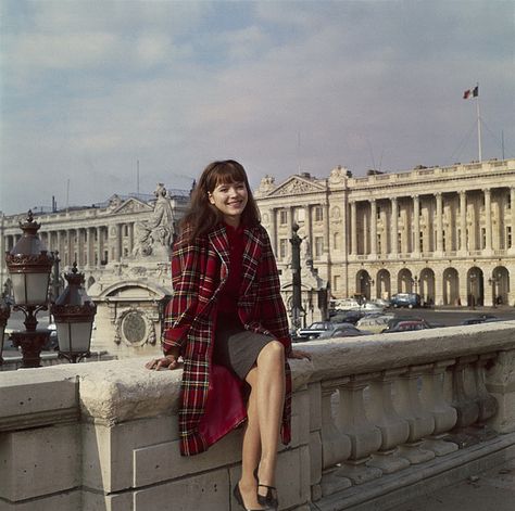 anna karina Anna Karina Outfit, Feminine Icons, French New Wave, Waves Icon, Anna Karina, French Girls, French Actress, 60s Fashion, French Girl