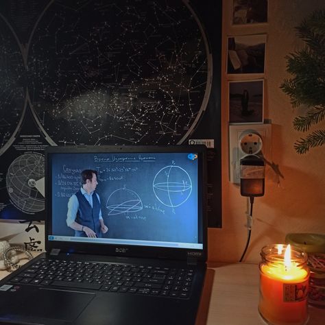 Space Study Aesthetic, Astronomist Aesthetic, Astronomy Aesthetic Room, Studying Astronomy, Astrophysicist Aesthetic, Astrophysics Aesthetic, Astronomy Room, Aesthetic Astronomy, Astro Physics