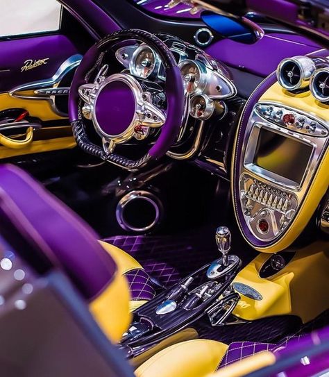 Pagani Interior, Jdm Interior, Car Motivation, Kereta Sport, Production Ideas, Aesthetic Interior, Custom Car Interior, Aircraft Interiors, Pagani Zonda