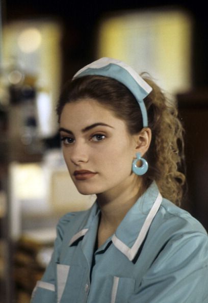 Shelly Johnson (Mädchen Amick) - Twin Peaks Shelly Twin Peaks, Shelly Johnson, Twin Peaks Tv, Twin Peaks Fashion, Twin Peaks 1990, Laura Palmer, Vanessa Morgan, Twin Peaks, Maquillaje De Ojos