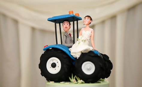 Wedding cakes and cake toppers by WickyWooWoo Cakes.   #wedding #weddingcake #caketopper #bride #groom #figures #model #sugarpastemodel #tractor #farmer Wedding Cake Figures, Tractor Wedding, Farmer Wedding, Storm Photography, Tractor Pulling, Themed Wedding Cakes, Engagement Cakes, Cakes Wedding, Cakes For Men