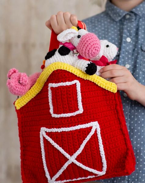 Carry Along Barn and Animals Play Set Free Crochet Patterns Crochet Farm Animals, Crochet Game, Crochet Unique, Confection Au Crochet, Animals Crochet, Pola Amigurumi, Crochet Baby Toys, Crochet Amigurumi Free, Haken Baby