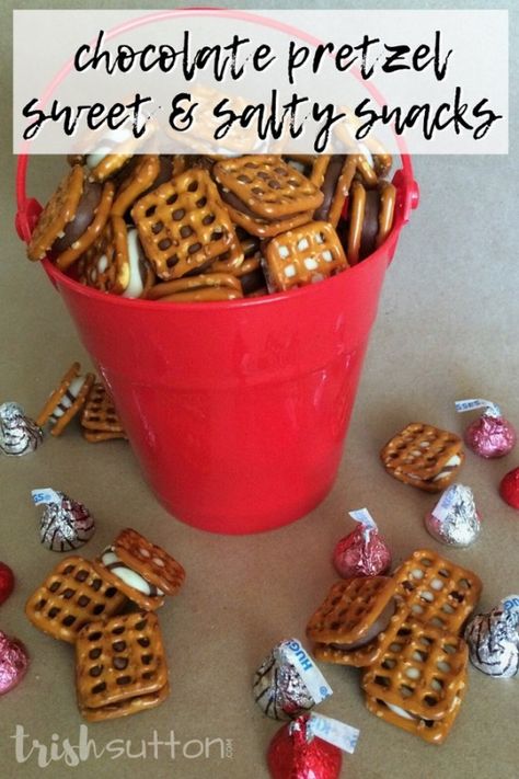 Hugs And Pretzels, Chocolate Kiss Pretzel Bites, Hershey Hugs Pretzels, Hershey Kiss Pretzel Bites, Pretzel Squares With Hershey Kisses, Square Pretzels With Hershey Kisses, Pretzels With Hershey Kisses, Pretzel Hershey Kiss, Hershey Kiss Pretzels