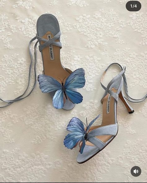 Butterfly Heels, Pretty Heels, Heels Aesthetic, Dr Shoes, Manolo Blahnik Heels, Shoes Heels Classy, Fashion Shoes Heels, Teen Outfits, Heels Classy