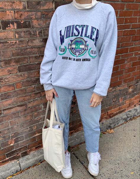 vintage 90’s crewneck turtleneck canvas bag outfit Outfits With Turtle Neck, Turtleneck With Sweatshirt, Canvas Bag Outfit, Sweatpants Outfits, Bag Outfit, Sweatshirt Outfit, Canvas Bag, Cloth Bags, North America