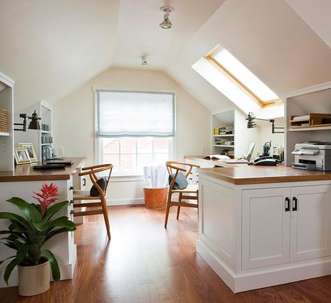 In this #homeoffice the low ceilings could make the space feel cramped and claustrophobic. But by keeping the design simple and mostly white, the room feels spacious and open. Wood countertops provide a warm contrast to the white walls, ceiling, and cabinetry. Designer Thoughts, Slant Ceiling, Attic Inspiration, Frog Ideas, Attic Makeover, Attic Office, Garage Attic, Attic Renovation Ideas, Finished Attic