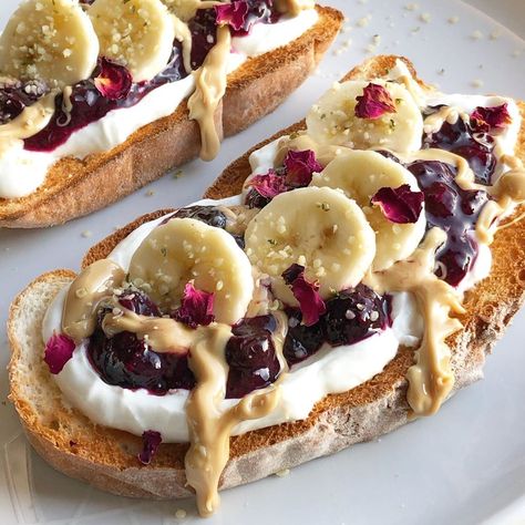 Sally on Instagram: “Just another loaded toast bc I love them - what’s not to love 😍 . Thick toasted slices of @warburtonsglutenfree sourdough, @nushfoods…” Loaded Toast Ideas, Loaded Toast, Sourdough Toast, Vegan Toast Ideas, Sourdough Toast Ideas, High Protein Toast Toppings, High Protein Breakfast Toast, Vegan Breakfast Toast Ideas, Vegan Yogurt Toast