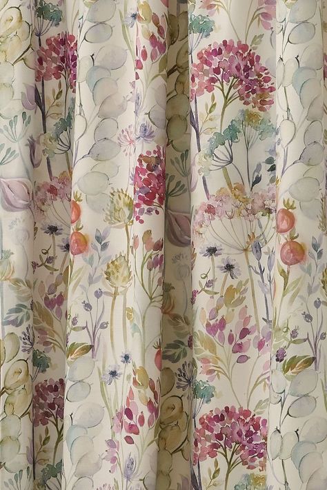 Cottage Curtains, Pencil Pleat Curtains, Pleat Curtains, Curtain Headings, Types Of Curtains, Curtains Width, Cottage Kitchens, Contemporary Fabric, Floral Curtains