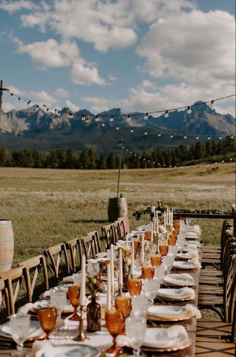 Wedding Table Scape, Mountain Wedding Dress, Fall Mountain Wedding, Rustic Mountain Wedding, Mountain Wedding Invitations, Field Wedding, Outdoor Dinner, Montana Wedding, Feeling Inspired