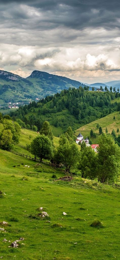 Romania Landscape, Balkan Summer, Brasov Romania, Romania Travel, Brasov, Future Travel, Travel Goals, Romania, Beautiful Nature