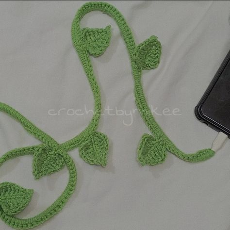 IG: crochetbymikee Cable Cover, Charging Cable, Crochet Necklace, Cable, Crochet, Quick Saves