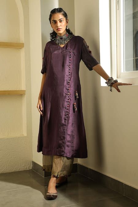 Buy Purple Silk Embroidery V Neck Overlap Tunic For Women by Medha Online at Aza Fashions. Silk Kurti Designs, Tunics Online, Silk Kurti, Potli Bag, Kurti Embroidery Design, Scrap Fabric, Embroidered Neckline, Kurta With Pants, Purple Silk