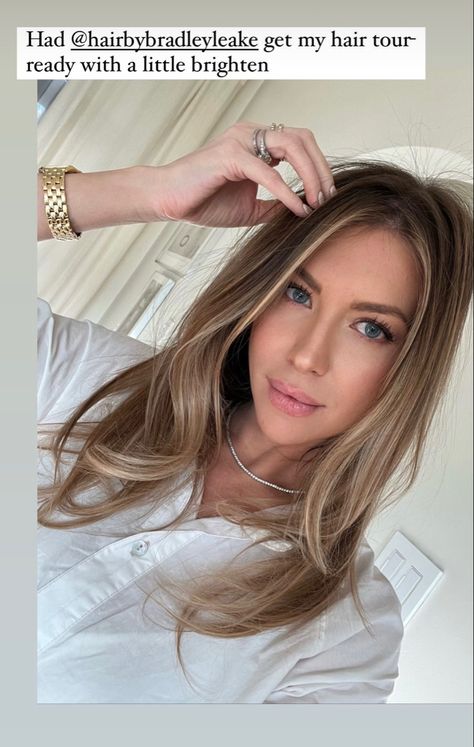 Ash Blonde Hair Balayage, Soft Blonde Hair, Fall Blonde Hair, Bronde Balayage, Balayage Hair Dark, Dirty Blonde Hair, Honey Blonde Hair, Ash Blonde Hair, Hair Icon