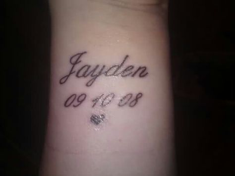 Jayden Jayden Name Tattoos, Jay Name Tattoo, Jessica Tattoo Name For Men, Name Jaiden Tattoo, Jacqueline Tattoo Name Design, Jayden Tattoo Names Design, Jayden Tattoo, Tattoo Script Fonts, Chicano Lettering