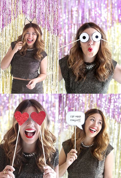 HOLIDAY DIY | New Years Eve Party! - I SPY DIY New Years Decoration Ideas Diy, Diy Photo Booth Props Printable Free, Photobooth Props Diy, Diy New Years Eve Party, Emoji Props, Diy Party Props, Diy New Years Party, Photo Booth Props Birthday, Diy Photo Booth Props