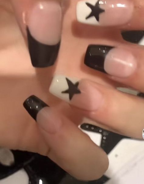 It's time to shoot for the stars with the following trending star nails for winter 2023. Conan Gray Nails Ideas, Conan Gray Nails, Nail Inspo Stars, French Tips With Stars, Nails For Winter 2023, Soft Grunge Nails, Nails Stars, Conan Gray Concert, Nails For Winter