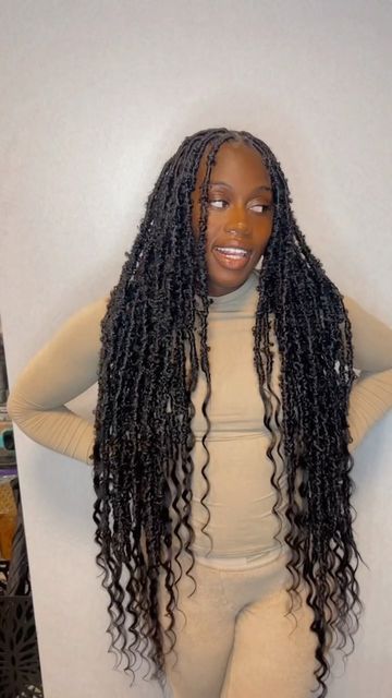 Textured Distressed Locs, Long Locs With Curls, Soft Locs With Curls At The End, Distressed Faux Locs With Curls, Island Locs With Curls, Goddess Soft Locs With Curls, Distressed Locs With Curls, Faux Locs With Curls At The End, Disstresed Locs